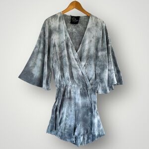 🎉5 for $45🎉 Blue Life romper jumpsuit size S